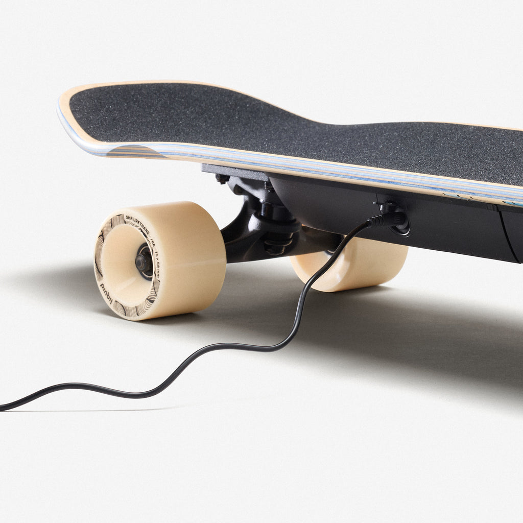 Liquid Skateboard 本体 充電器付