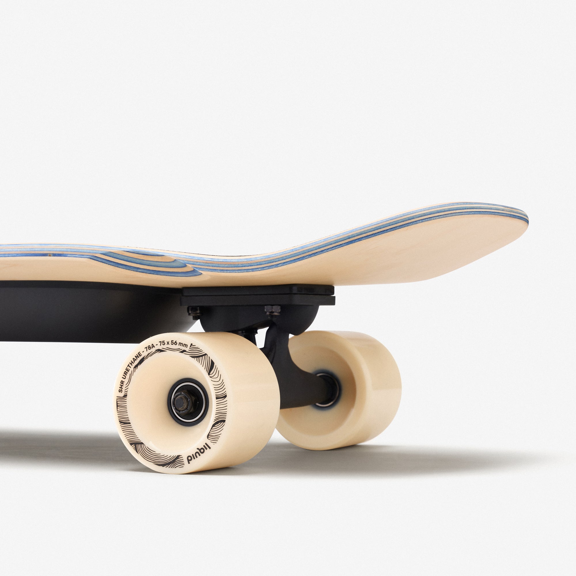 Liquid Skateboard 電動スケートボード 本体セット | 充電器