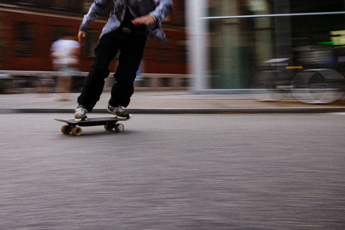 Liquid Skateboardで滑走する様子